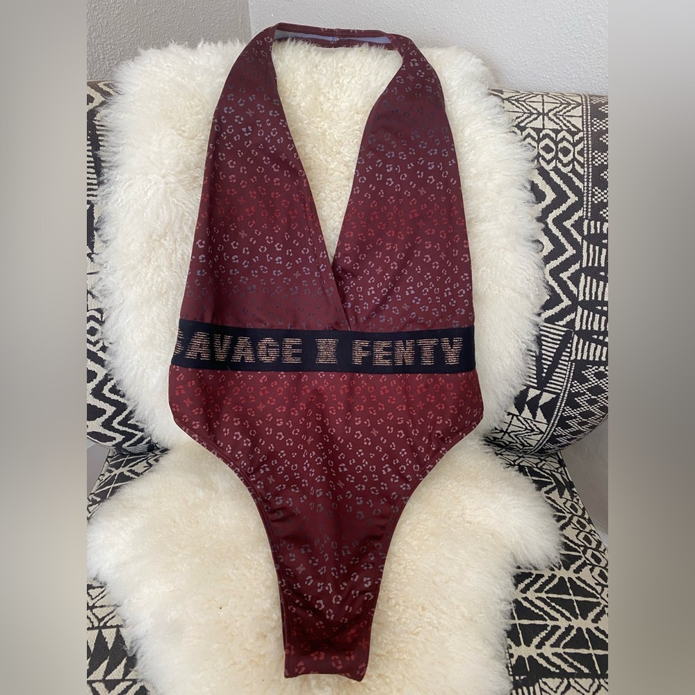 Savage Fenty Bodysuit / Women’s M / NWT
